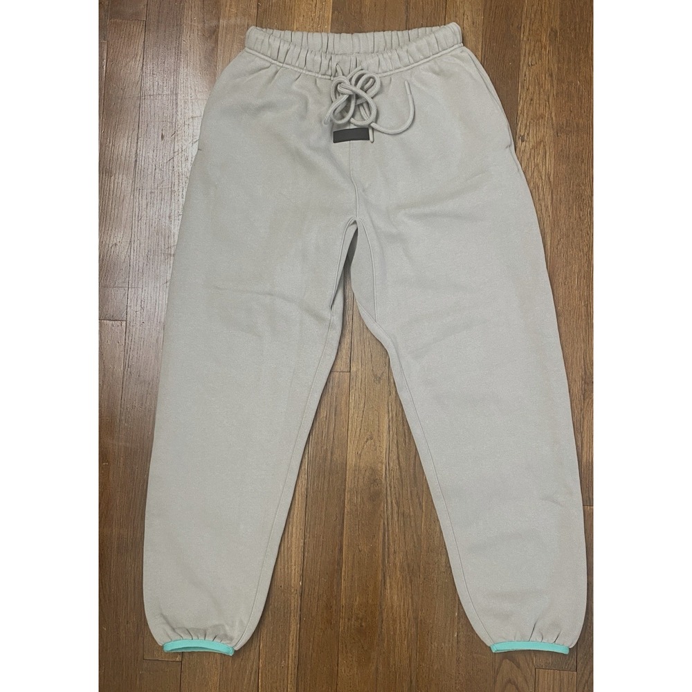 Fear of God ESSENTIALS Core Collection Relaxed Sweatpants Taupe Size XXS Joggers